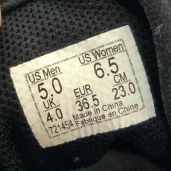 Vans Ultra Cush Pride Sneakers US 6.5 Womens 5 Mens Black Rainbow Trans Stripes - Picture 9 of 10